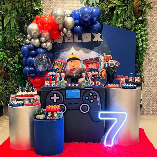 Roblox 1 Roblox theme decoration